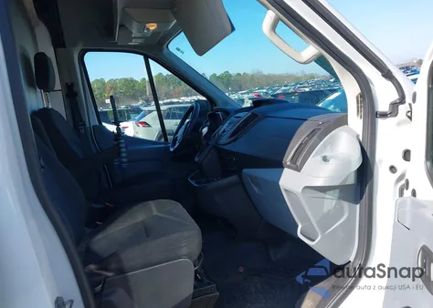 2015 Ford Transit-250 z USA, uszkodzony, nr VIN 1FTNR1CM1FKA46305